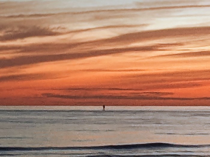 PXL_20220904_100859449.NIGHT